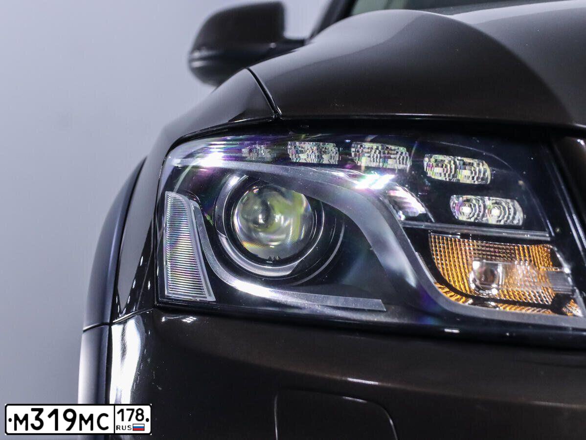 Фото автомобиля AUDI Q5, 2012 — госномер А359УА147. Цвет: Коричневый