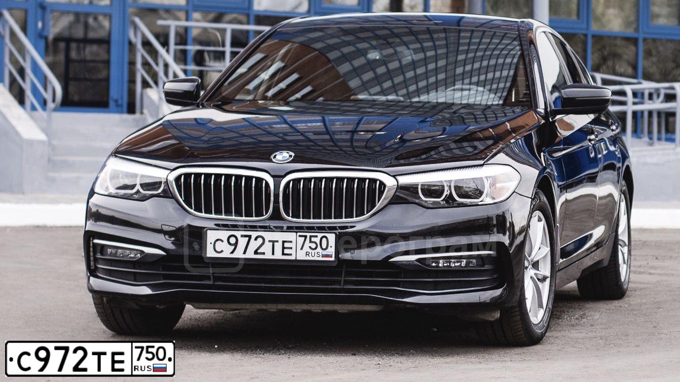 Фото автомобиля BMW 520D, 2018 — госномер Р318СЕ126. Цвет: ЧЕРНЫЙ