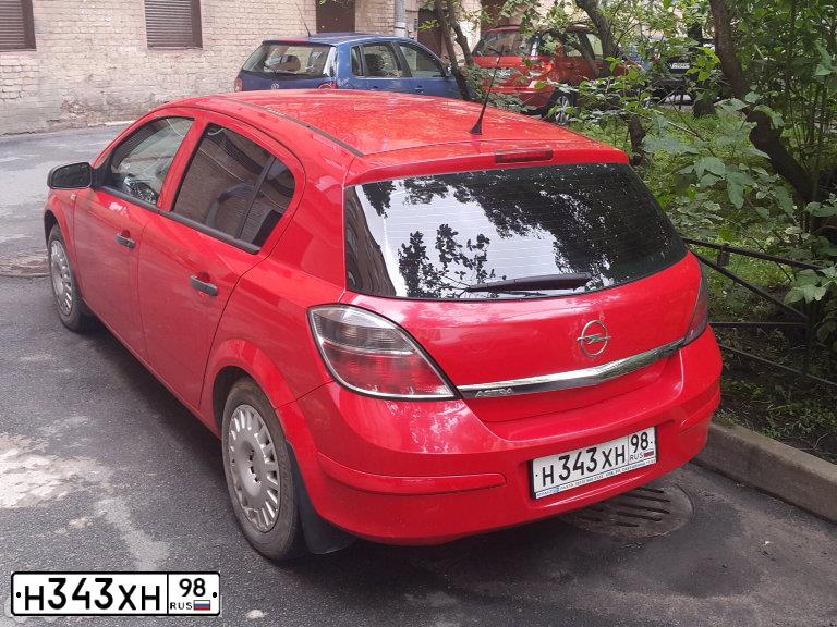 Фото автомобиля OPEL ASTRA, 2007 — госномер В308ММ147. Цвет: Красный