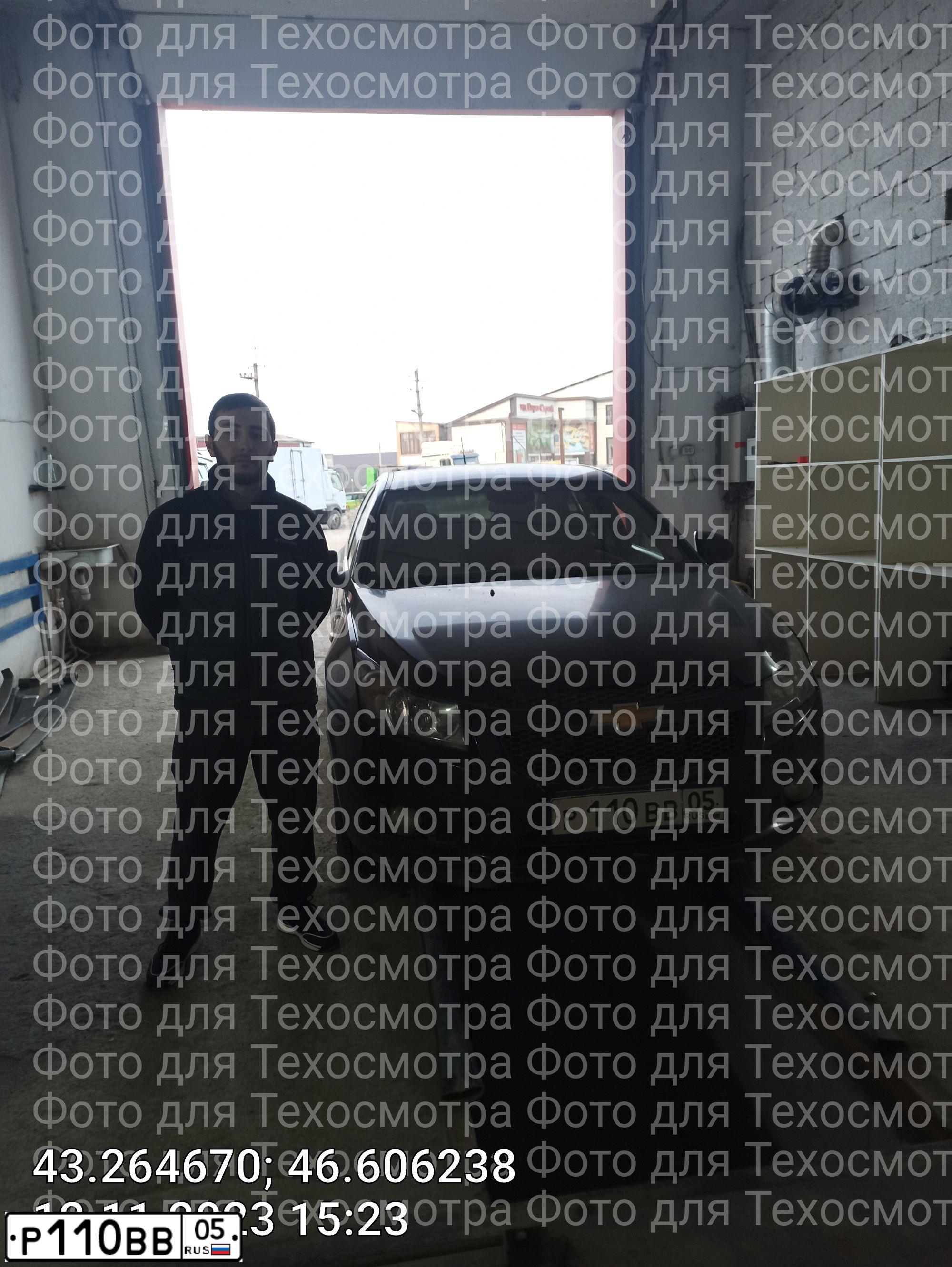 Фото автомобиля CHEVROLET CRUZE, 2010 — госномер Р110ВВ05. Цвет: ЧЕРНЫЙ
