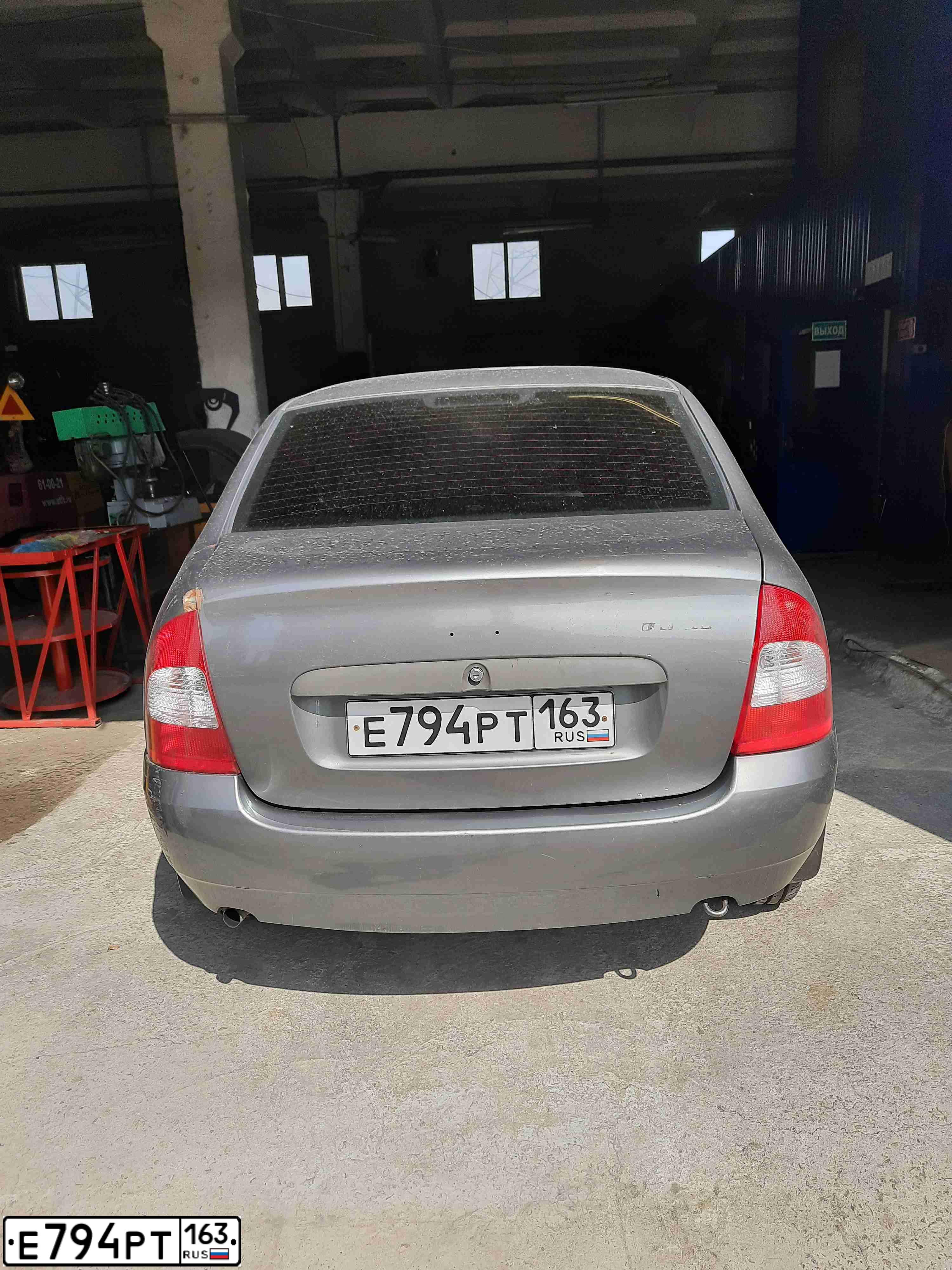 Фото автомобиля LADA 1118 KALINA, 2007 — госномер Е794РТ163. Цвет: ТЕМНО-СЕРЫЙ МЕТАЛЛИК