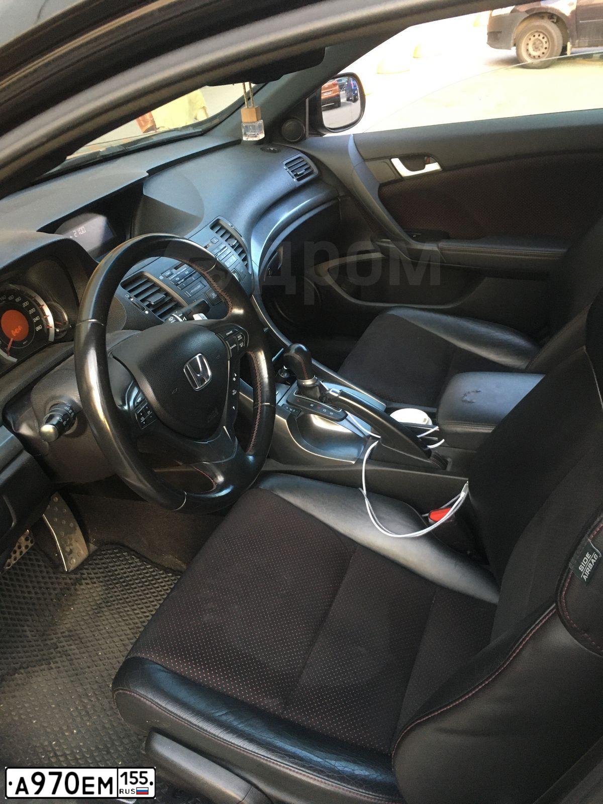 Фото автомобиля HONDA ACCORD, 2012 — госномер Р437КА774. Цвет: ЧЕРНЫЙ