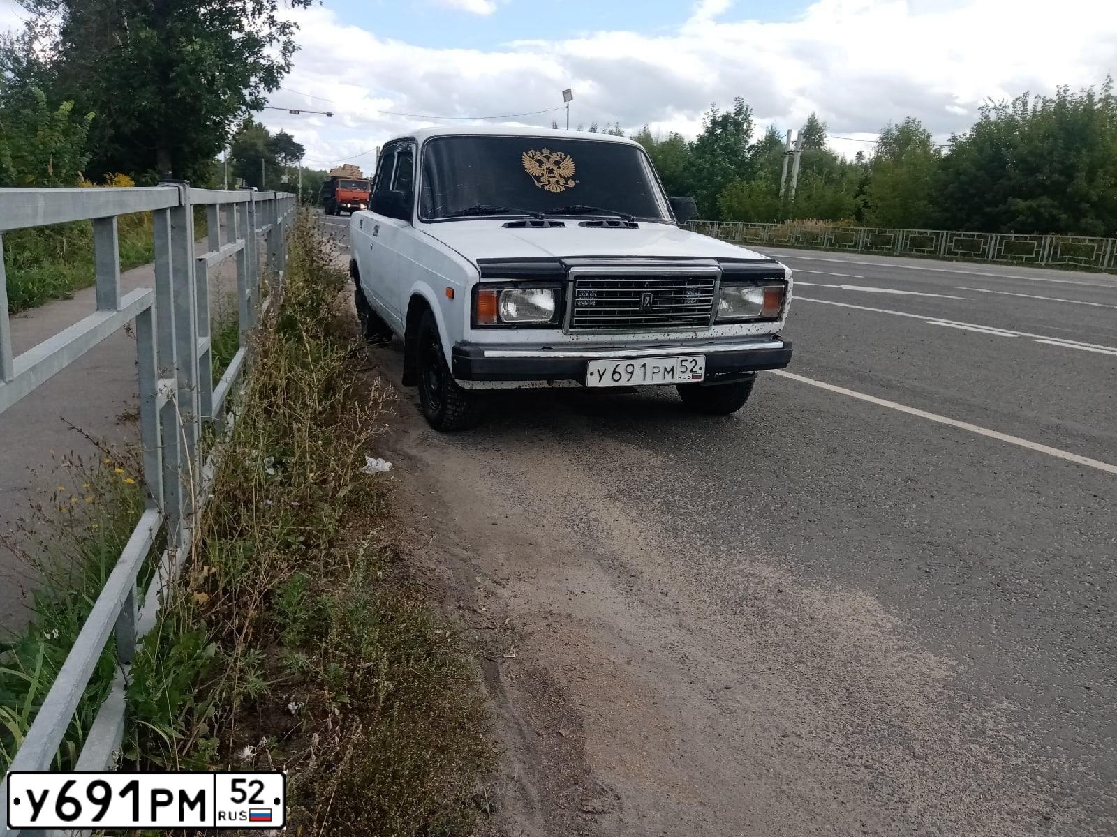 Фото автомобиля LADA 2107, 2008 — госномер У691РМ52. Цвет: ЯРКО-БЕЛЫЙ