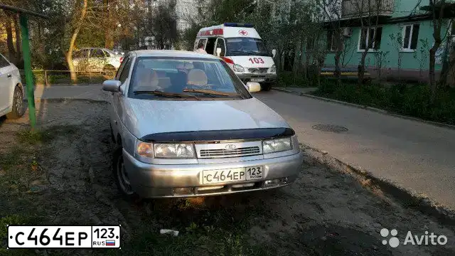 Фото автомобиля LADA 2110, 2006 — госномер С464ЕР123. Цвет: СВЕТЛО-СЕРЕБРИСТЫЙ МЕТАЛЛ