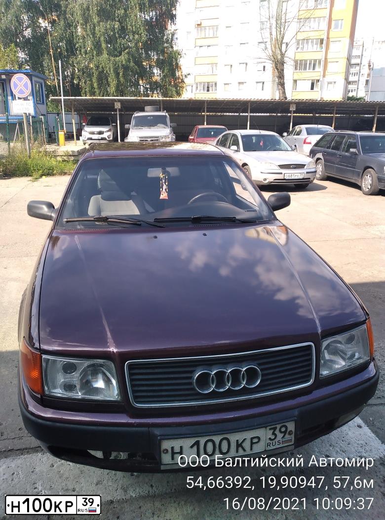 Фото автомобиля AUDI 100, 1991 — госномер Р214МС39. Цвет: ВИШНЕВЫЙ