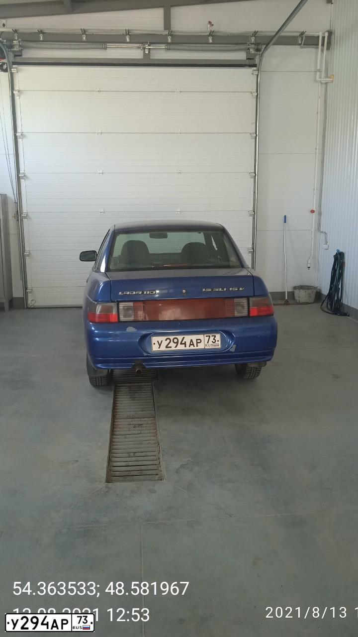 Фото автомобиля LADA 2110, 2003 — госномер У294АР73. Цвет: СЕРЕБРИСТЫЙ ЯРКО-СИНИЙ