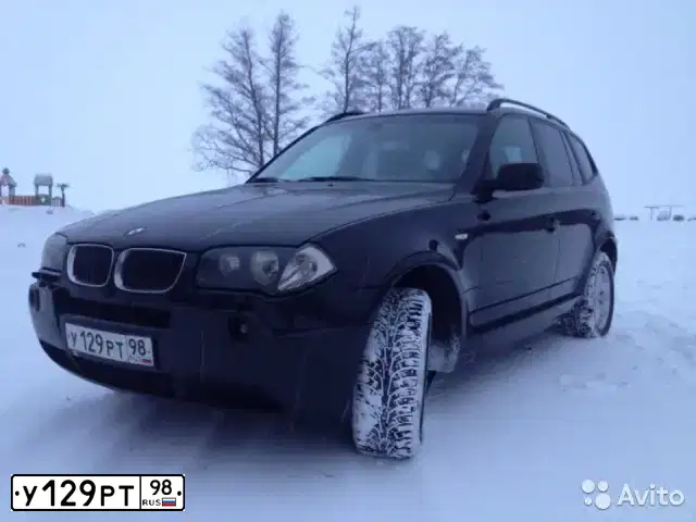 Фото автомобиля BMW X3, 2004 — госномер У129РТ98. Цвет: ЧЕРНЫЙ