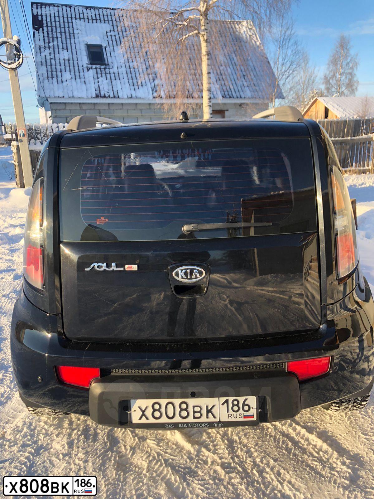 Фото автомобиля KIA SOUL, 2009 — госномер Р996КТ196. Цвет: ЧЕРНЫЙ