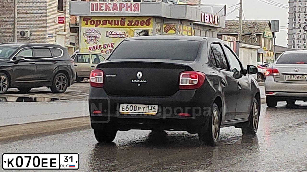 Фото автомобиля MERCEDES GLK-KLASSE, 2010 — госномер В304НА136. Цвет: Белый