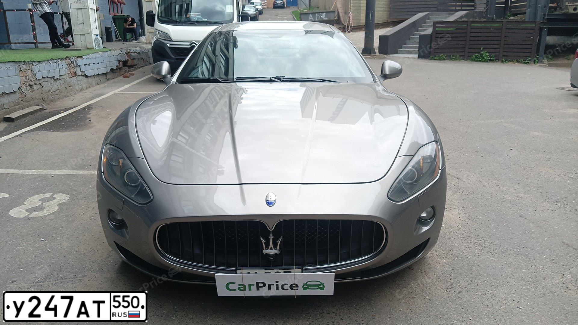 Фото автомобиля MASERATI GRANTURISMO, 2008 — госномер У247АТ550. Цвет: СЕРЫЙ