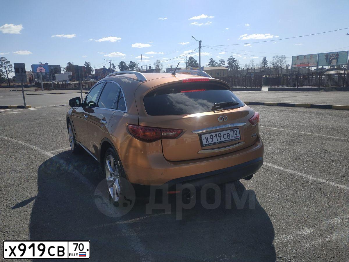 Фото автомобиля INFINITI QX70 /FX/, 2010 — госномер О810НМ71