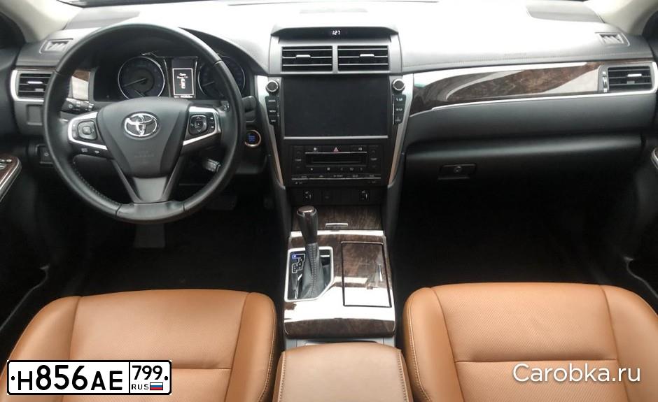 Фото автомобиля TOYOTA CAMRY, 2017 — госномер К777ЕВ21. Цвет: ЧЕРНЫЙ МЕТАЛЛИК
