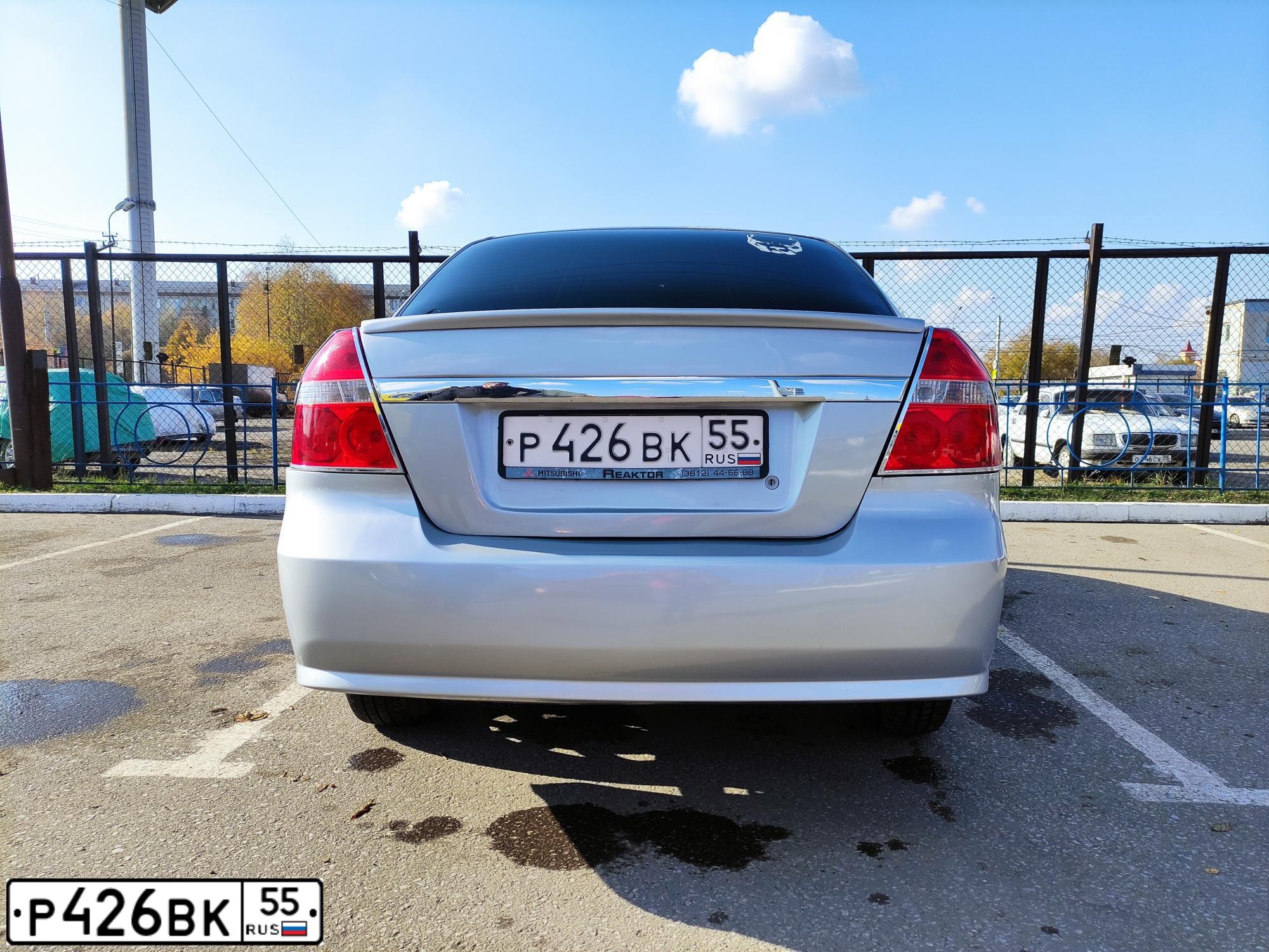 Фото автомобиля CHEVROLET AVEO, 2010 — госномер В880РЕ142