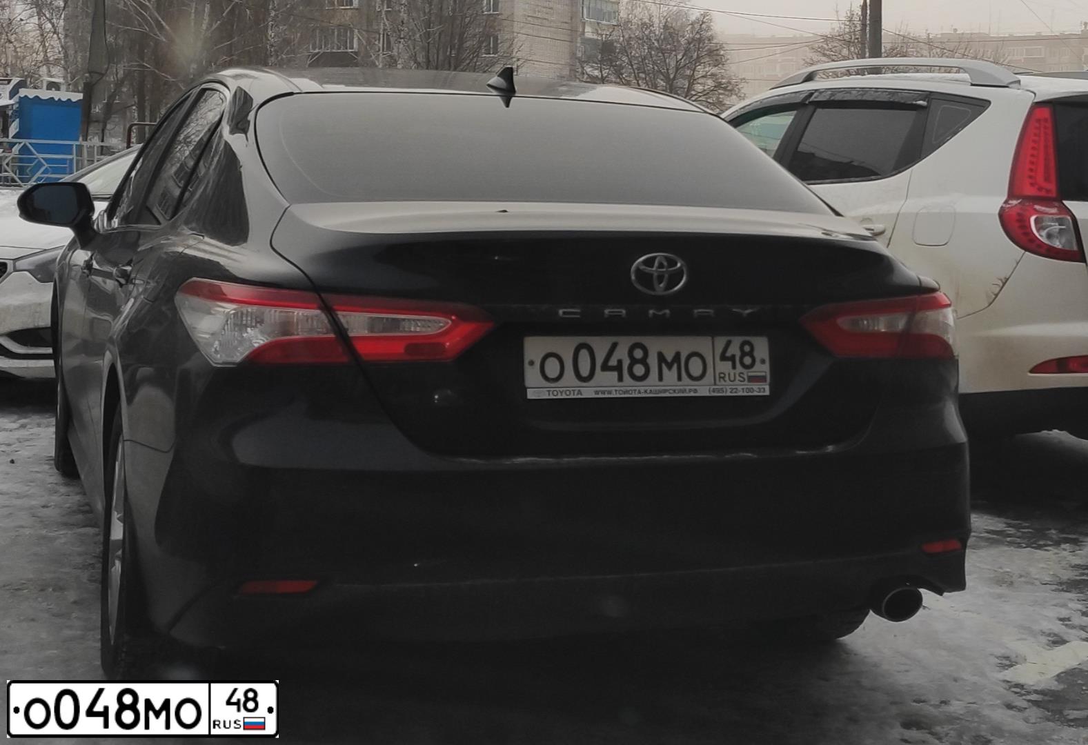 Фото автомобиля TOYOTA CAMRY, 2018 — госномер О048МО48. Цвет: ЧЕРНЫЙ
