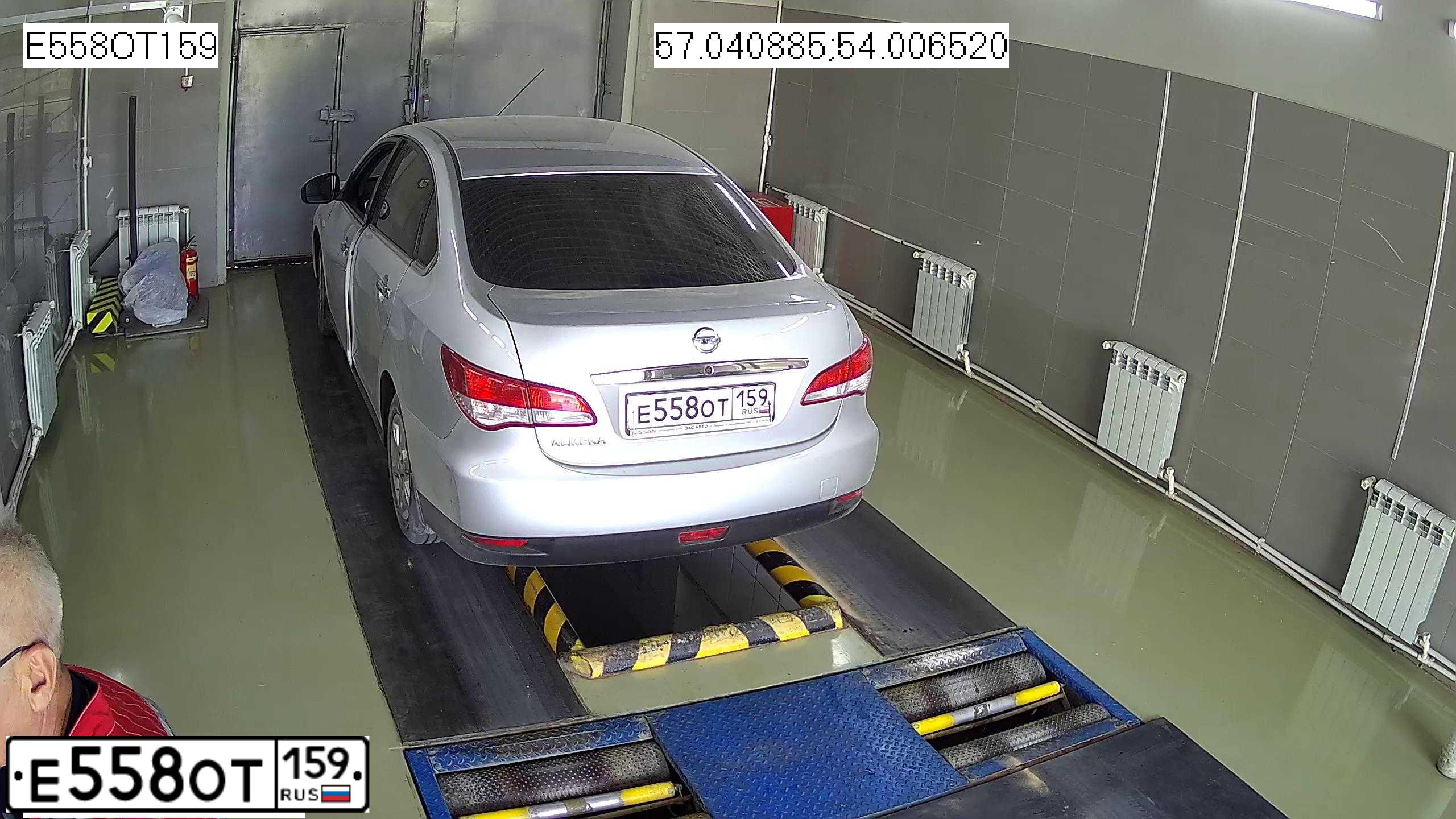 Фото автомобиля LADA VESTA, 2017 — госномер Н862ОТ159. Цвет: Темно-зеленый
