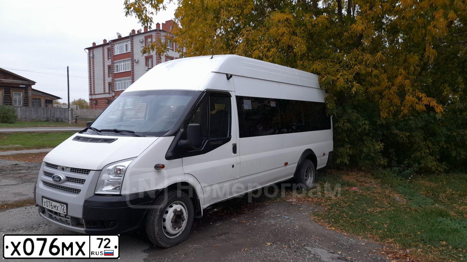 Фото автомобиля FORD TRANSIT, 2012 — госномер Х076МХ72. Цвет: Белый