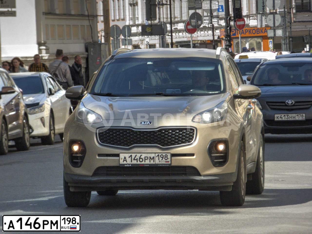 Фото автомобиля KIA SPORTAGE, 2018 — госномер А146РМ198. Цвет: СВЕТЛО-КОРИЧНЕВЫЙ