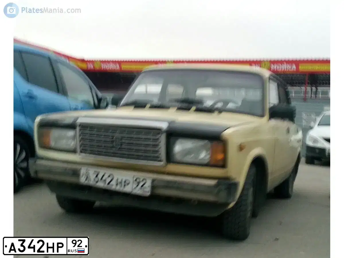 Фото автомобиля VAZ ВАЗ 21053, 1986 — госномер А342НР92. Цвет: ЖЁЛТЫЙ