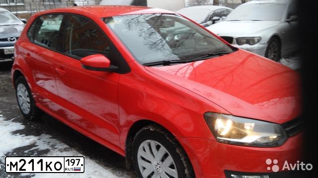 Фото автомобиля VOLKSWAGEN POLO, 2010 — госномер М211КО197. Цвет: КРАСНЫЙ ЯРКИЙ