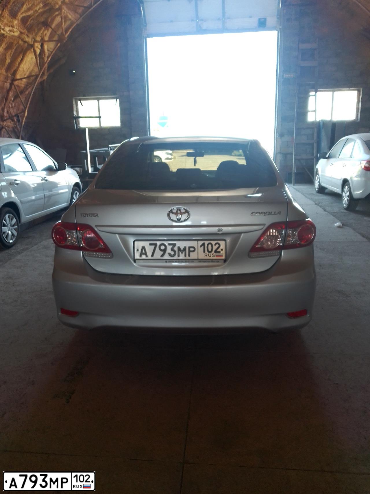 Фото автомобиля TOYOTA COROLLA, 2010 — госномер А793МР102. Цвет: СЕРЕБРИСТЫЙ