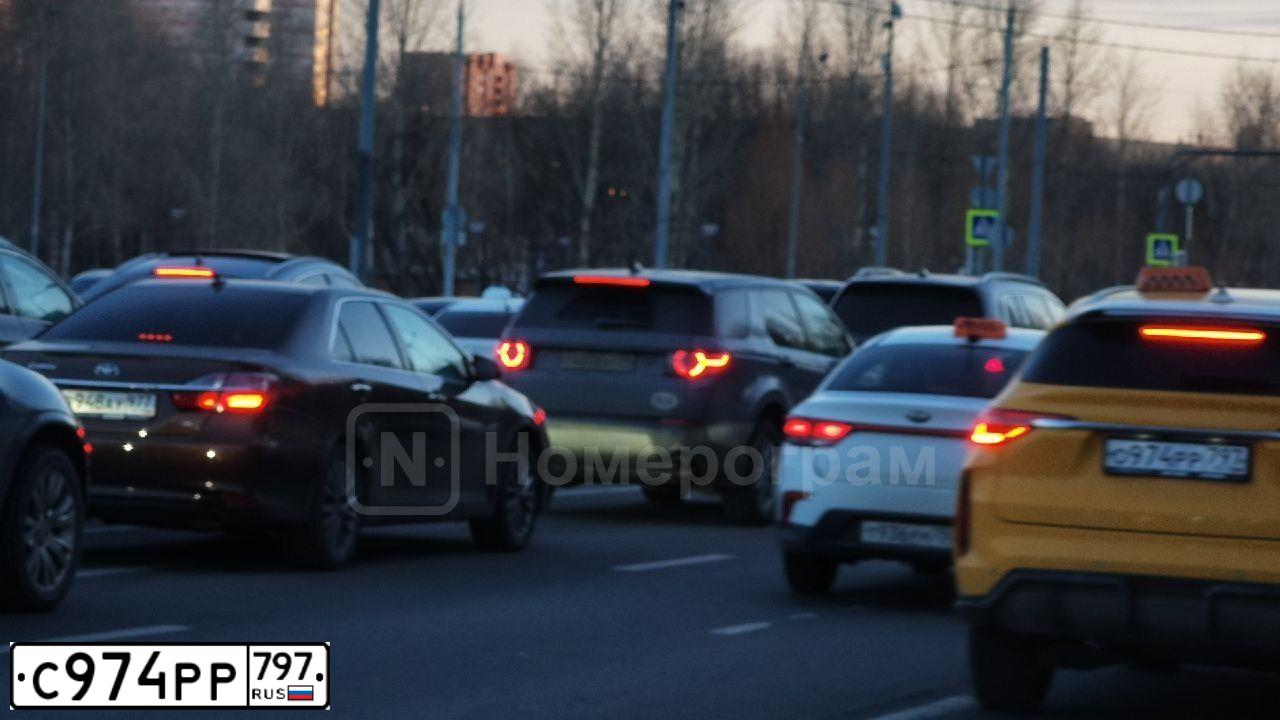 Фото автомобиля CITROEN C3 PLURIEL, 2006 — госномер К905МТ177. Цвет: ТЕМНО-КРАСНЫЙ