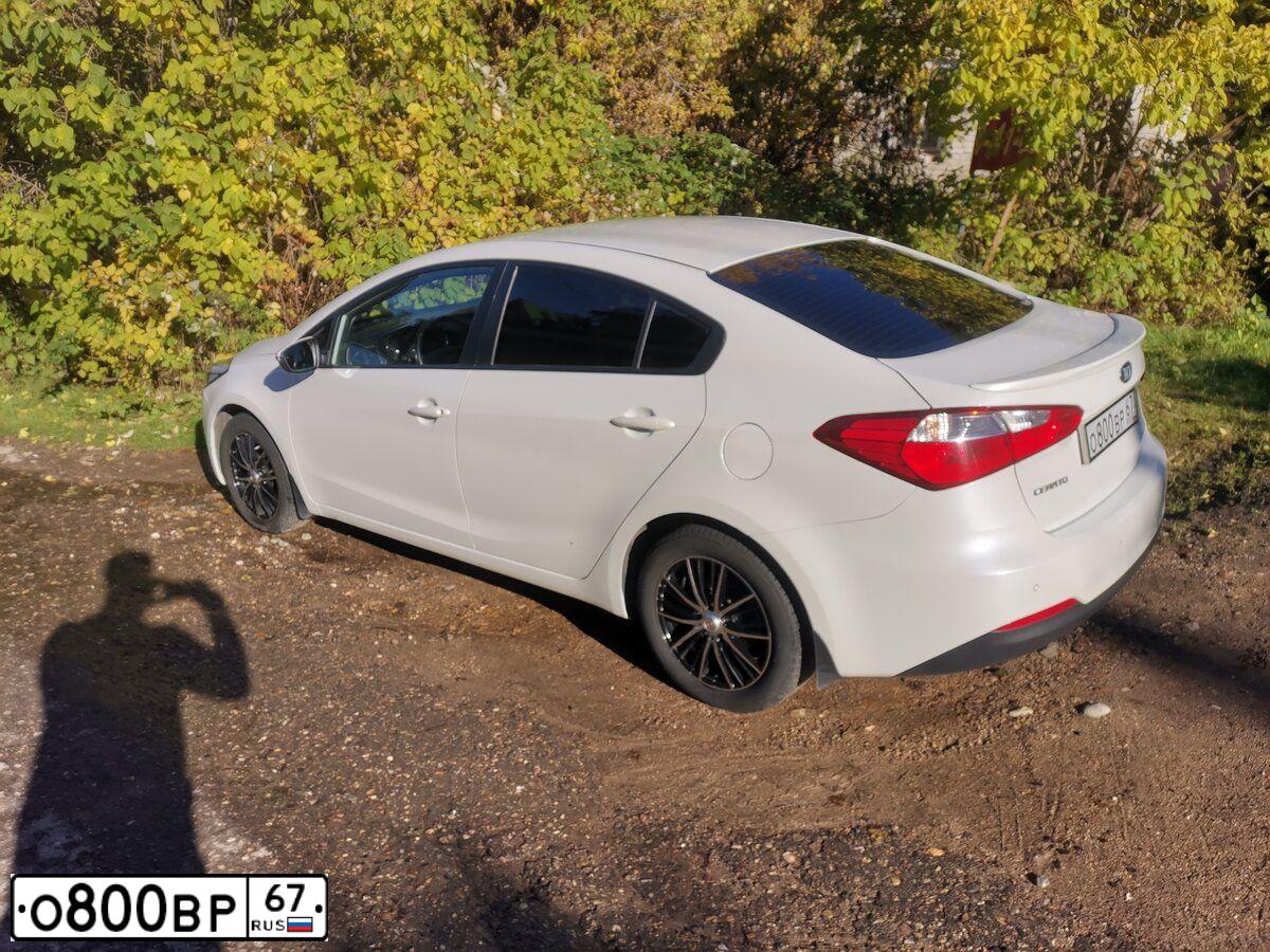 Фото автомобиля KIA CERATO, 2015 — госномер О800ВР67