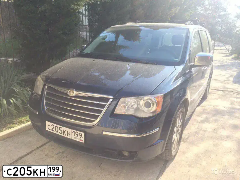 Фото автомобиля CHRYSLER VOYAGER, 2008 — госномер О968КР193