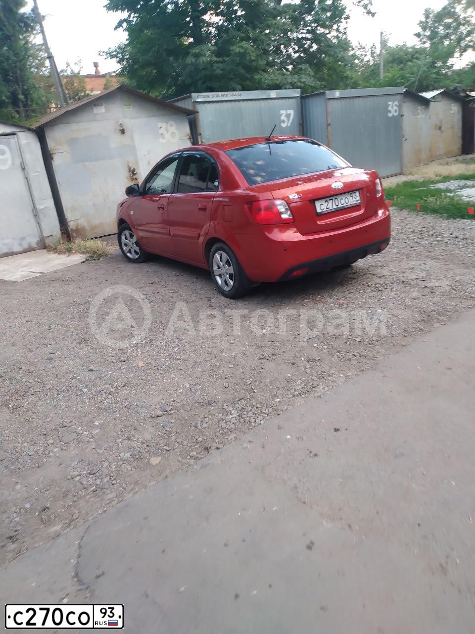 Фото автомобиля KIA RIO, 2009 — госномер С270СО93. Цвет: КРАСНЫЙ