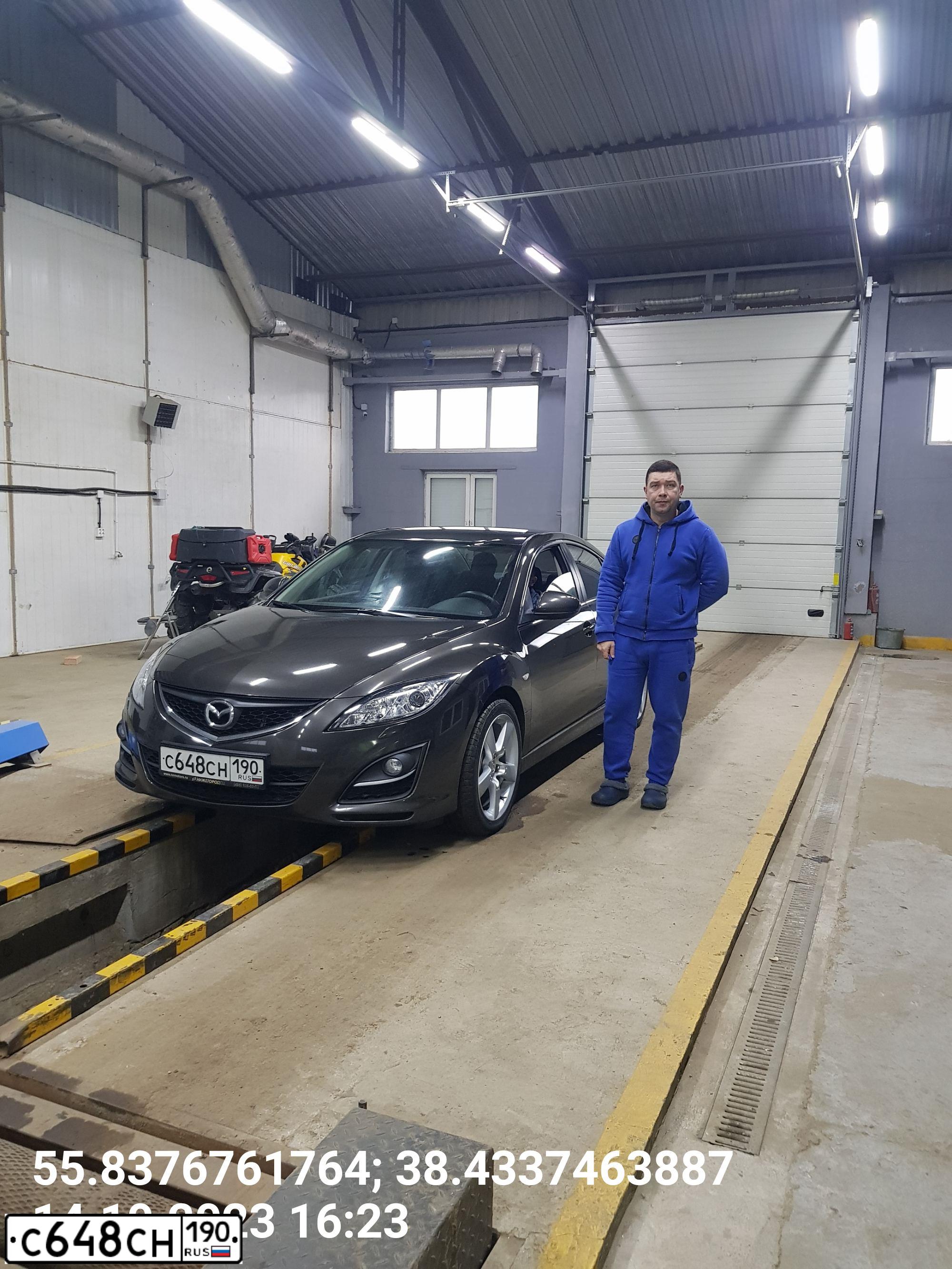 Фото автомобиля MAZDA 6, 2011 — госномер В737АУ977