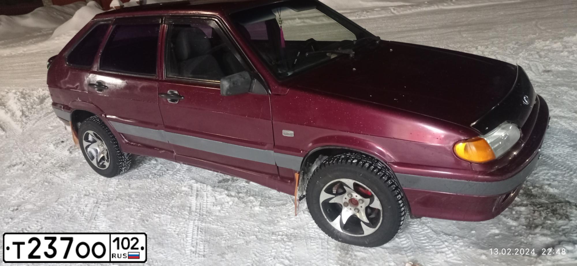 Фото автомобиля LADA 2114 SAMARA, 2005 — госномер М478ОУ102. Цвет: ТЕМНО-МАЛИНОВЫЙ
