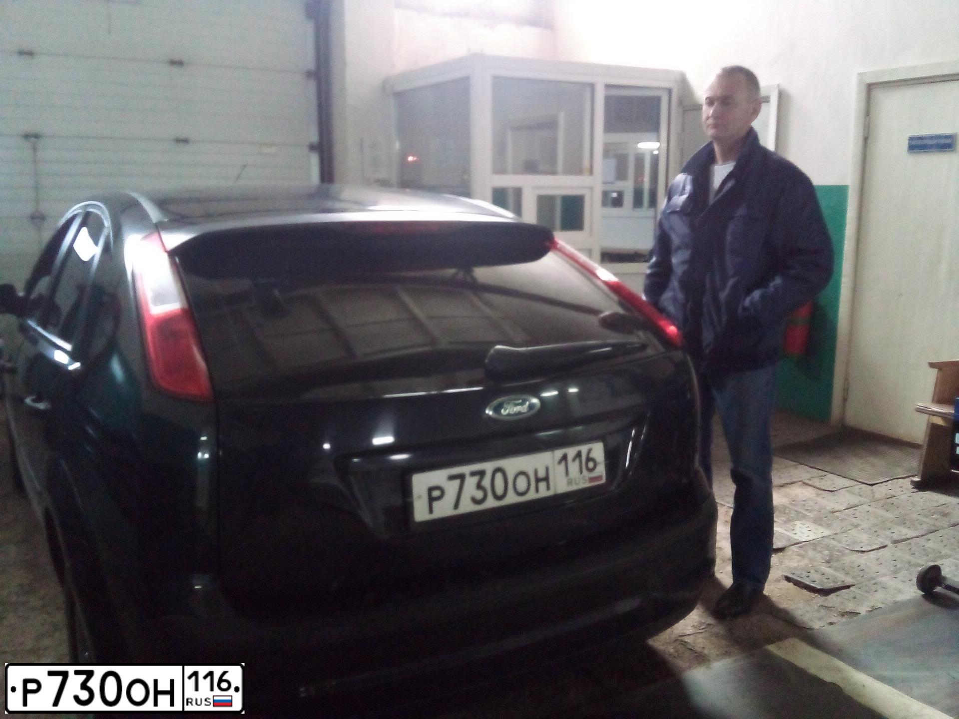 Фото автомобиля FORD D FOCUS, 2007 — госномер Е666ЕЕ116. Цвет: ЧЕРНЫЙ