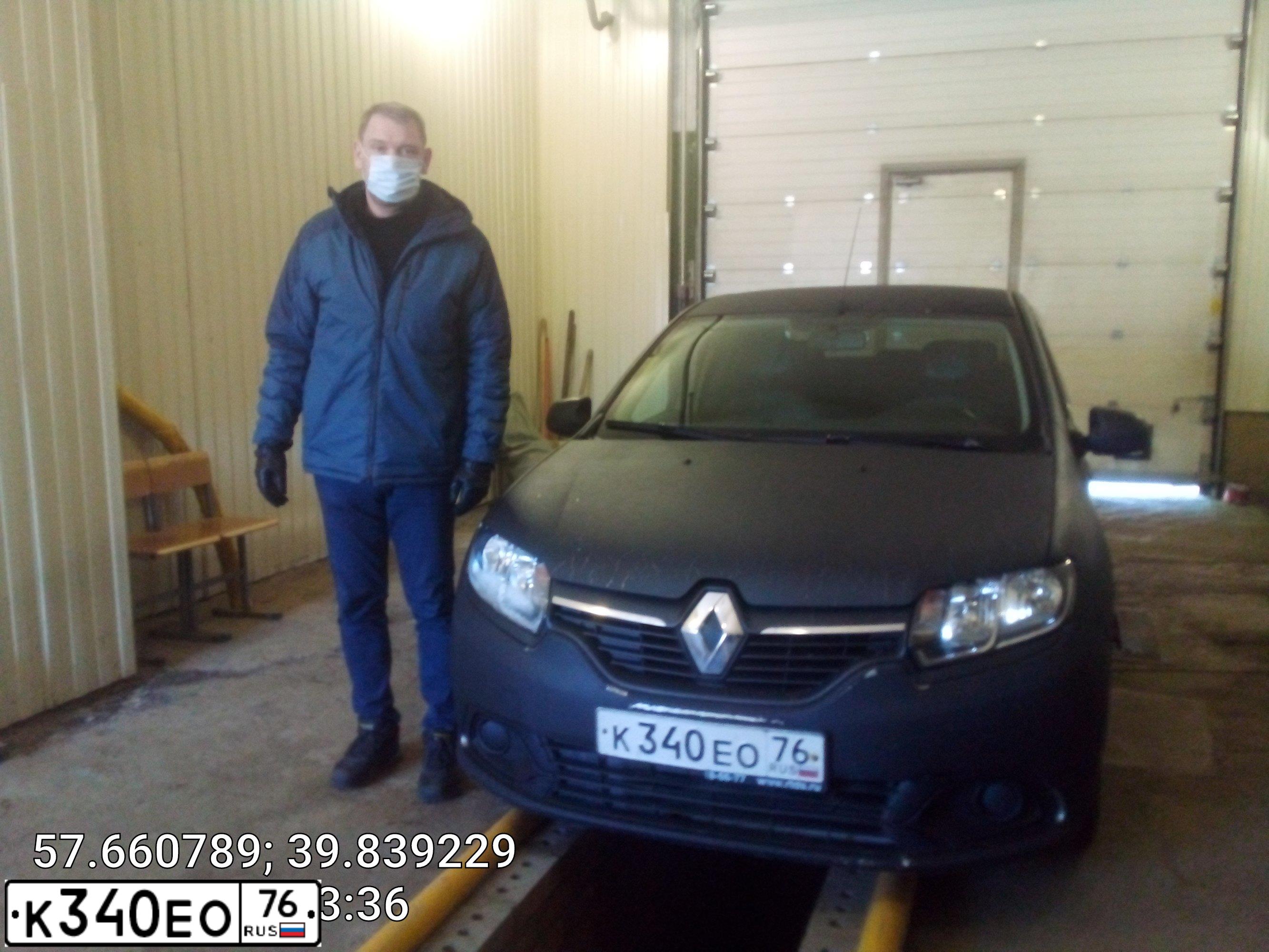 Фото автомобиля RENAULT LOGAN, 2015 — госномер К340ЕО76. Цвет: ЧЕРНЫЙ