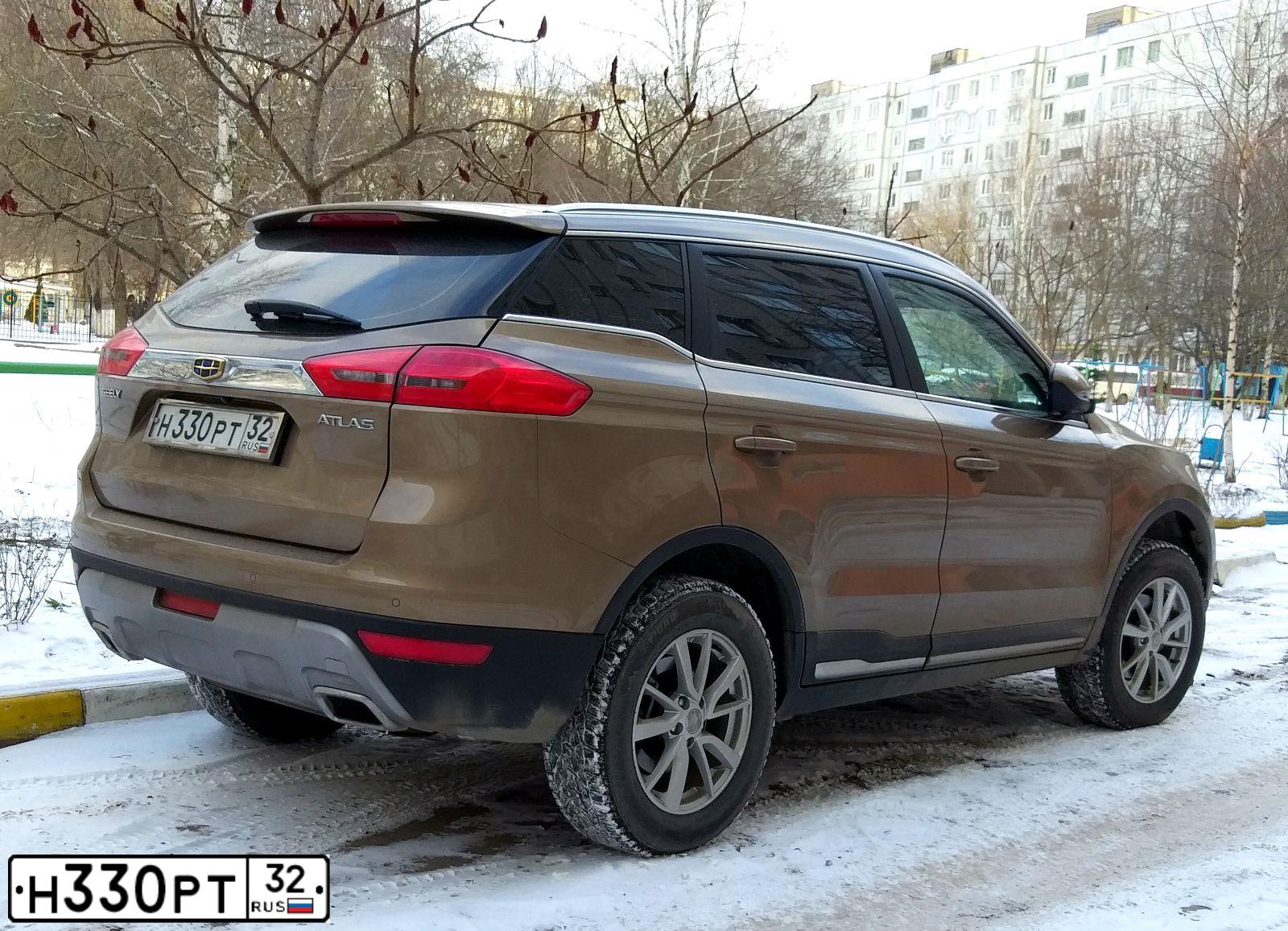 Фото автомобиля GEELY Y ATLAS, 2019 — госномер Н330РТ32. Цвет: БЕЖЕВЫЙ