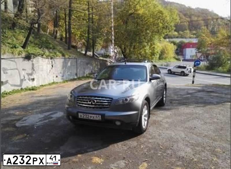 Фото автомобиля LEXUS LX, 2011 — госномер А232РХ41. Цвет: Белый