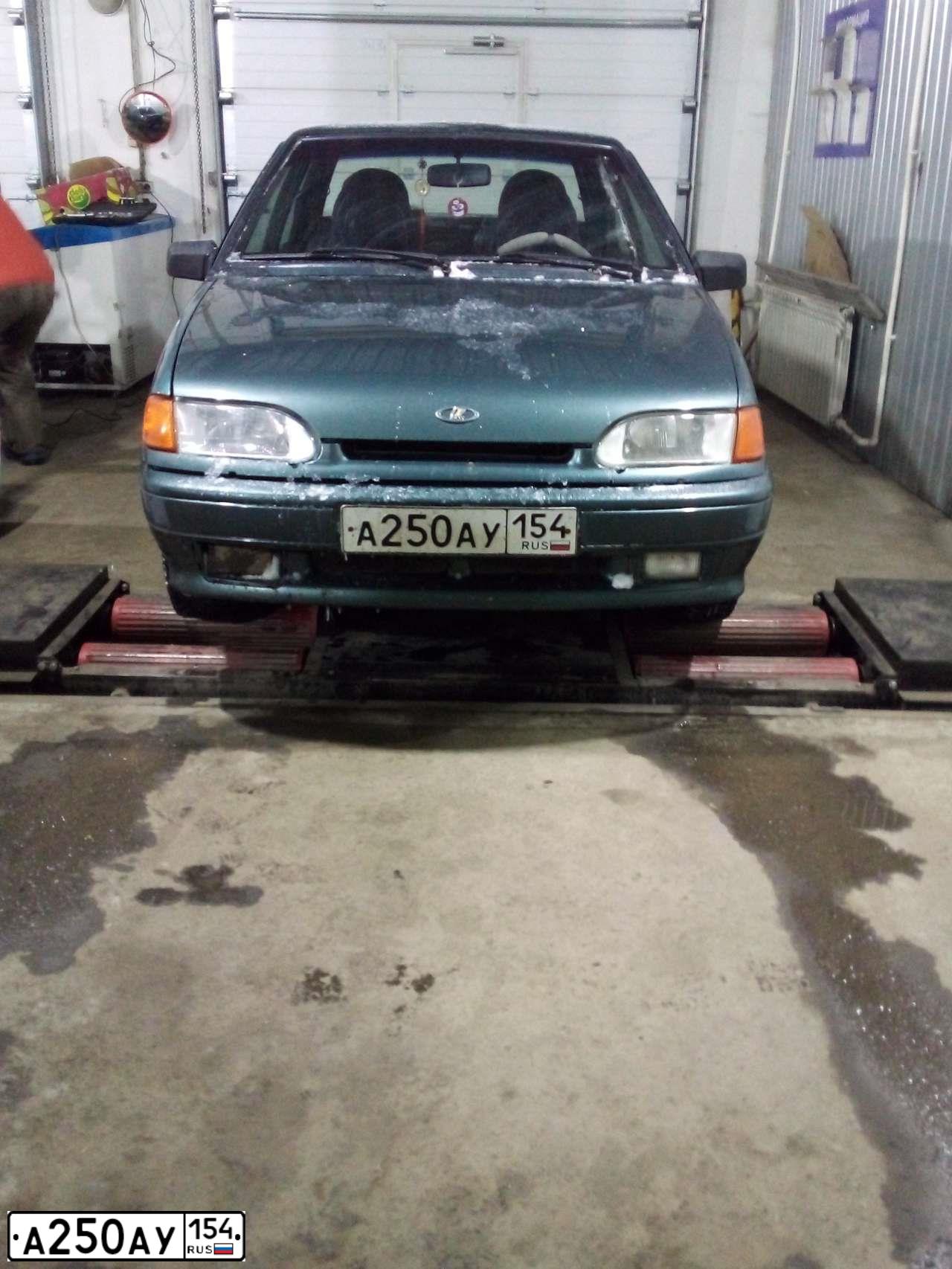 Фото автомобиля LADA 2115 SAMARA, 2010 — госномер А250АУ154. Цвет: СЕРО-СИНЕ-ЗЕЛЕНЫЙ
