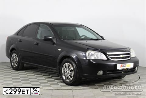 Фото автомобиля CHEVROLET LACETTI, 2008 — госномер Е817МО08. Цвет: ЧЕРНЫЙ