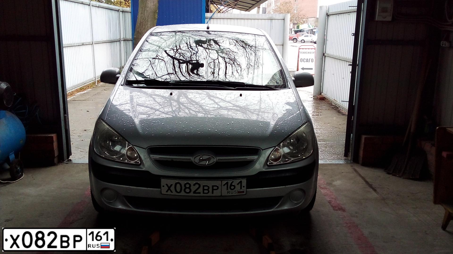 Фото автомобиля ХУНДАЙ ГЕТЗ GL 1.4, 2006 — госномер Х082ВР161. Цвет: СЕРЕБРИСТ.