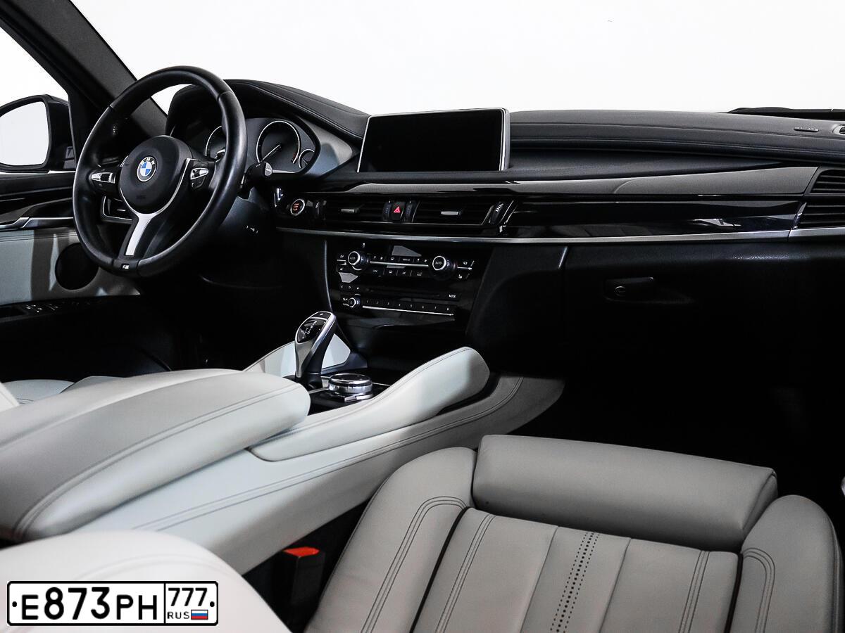 Фото автомобиля BMW X6, 2015 — госномер С424ХУ89. Цвет: ЧЕРНЫЙ
