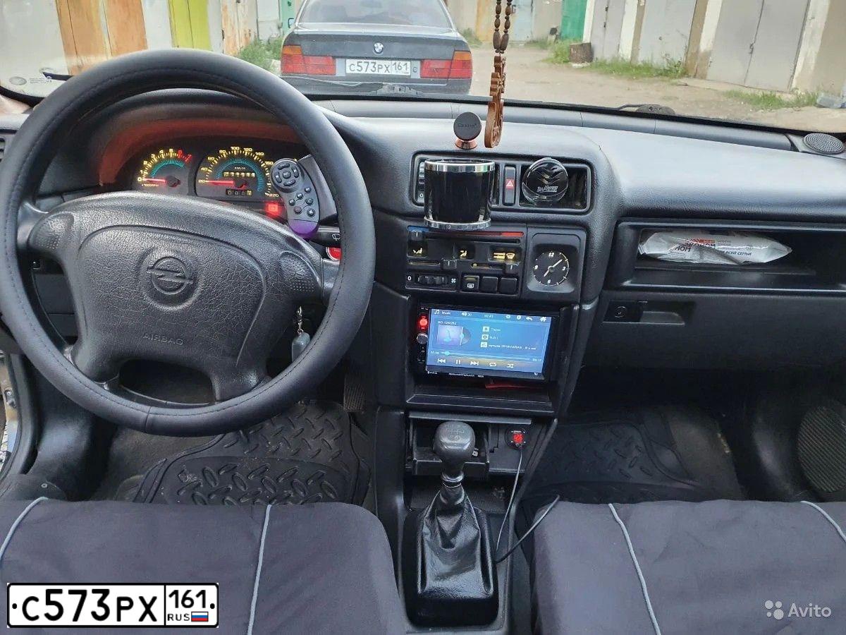 Фото автомобиля БМВ 520, 1989 — госномер У306СМ797. Цвет: СЕРЫЙ
