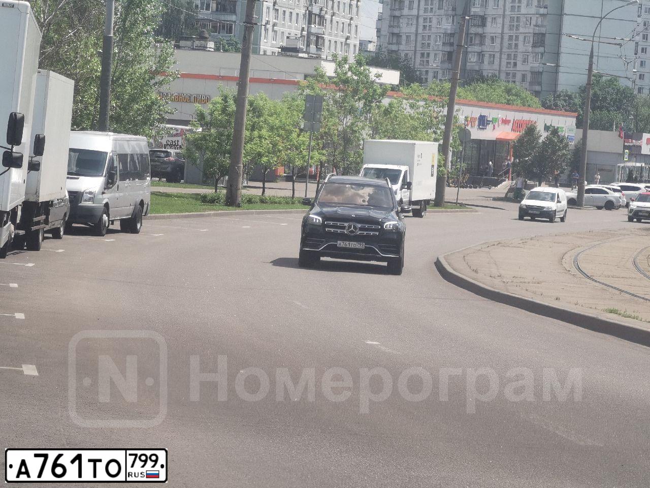 Фото автомобиля MERCEDES GLS-KLASSE, 2020 — госномер А761ТО799. Цвет: ЧЕРНЫЙ