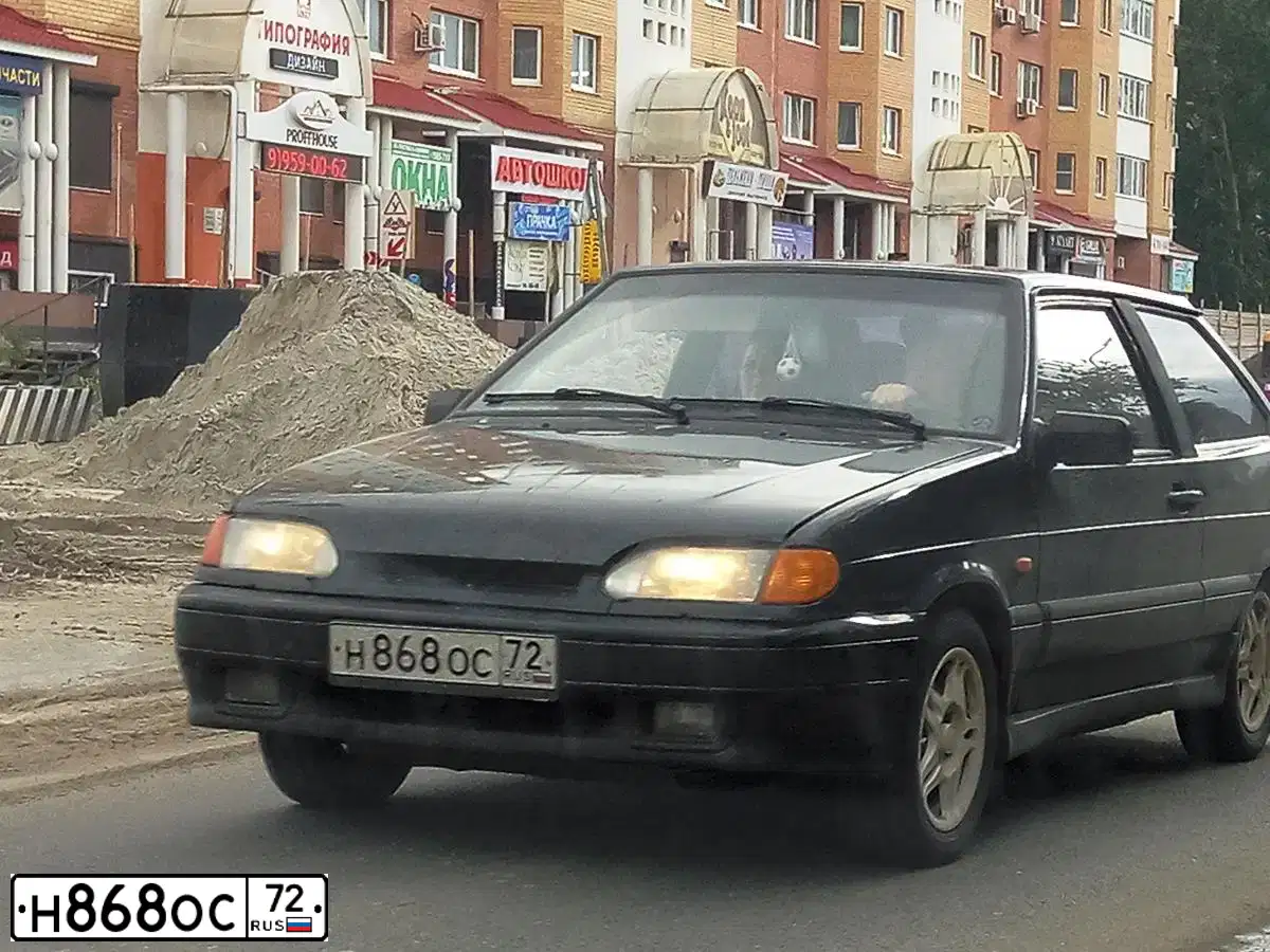 Фото автомобиля LADA 2113 SAMARA, 2011 — госномер У707СН72. Цвет: СИНЕ-ЧЕРНЫЙ