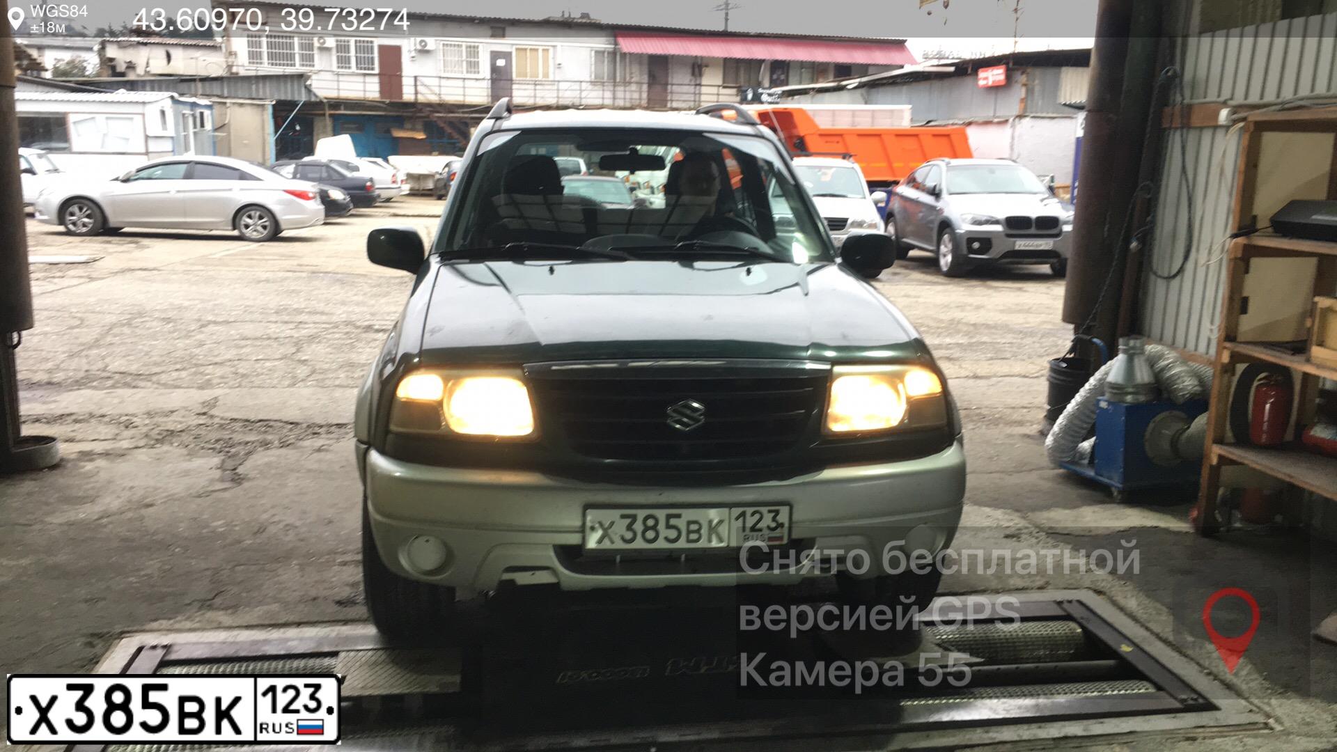 Фото автомобиля SUZUKI /GRAND/ VITARA, 2004 — госномер Х385ВК123. Цвет: ЗЕЛЕНЫЙ