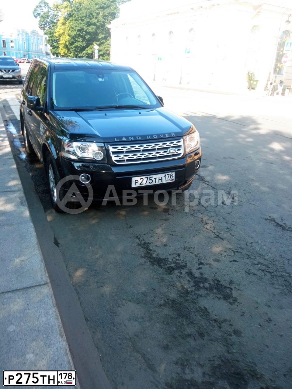 Фото автомобиля LANDROVER FREELANDER, 2013 — госномер Р275ТН178. Цвет: ЧЕРНЫЙ