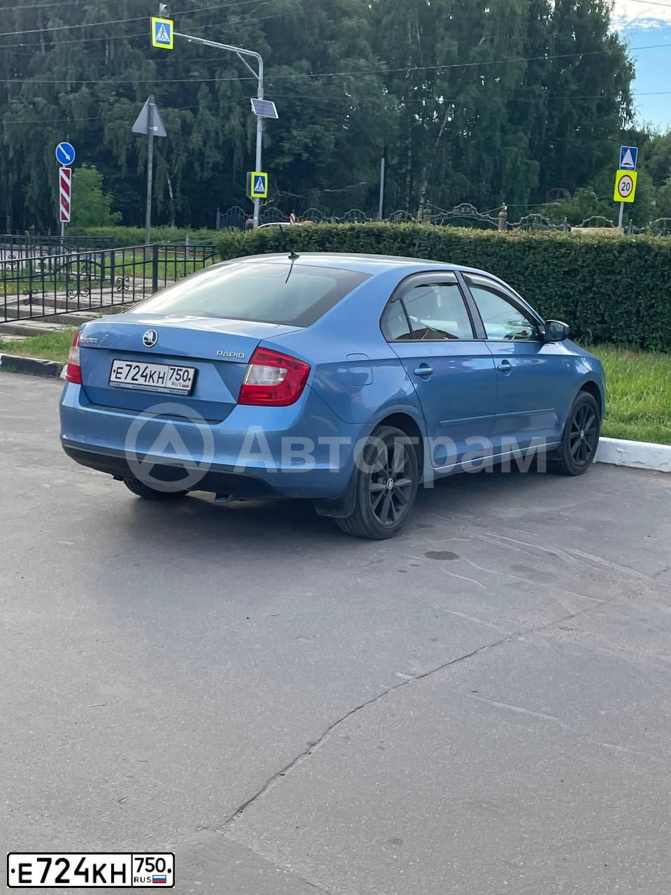 Фото автомобиля SKODA RAPID, 2016 — госномер Н273ТТ69. Цвет: синий