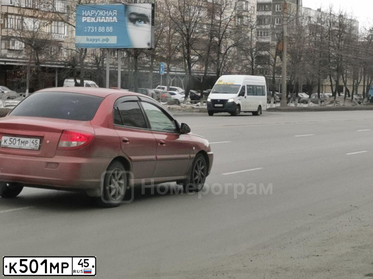 Фото автомобиля KIA RIO, 2004 — госномер М127ЕО774