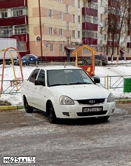 Фото автомобиля LADA 2170 PRIORA, 2015 — госномер М625АА13. Цвет: Белый