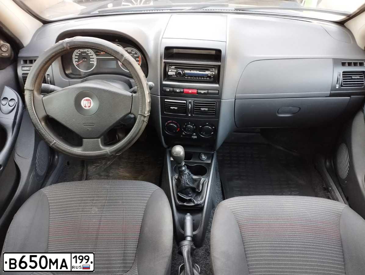 Фото автомобиля FIAT ALBEA, 2011 — госномер В650МА199. Цвет: СИНИЙ
