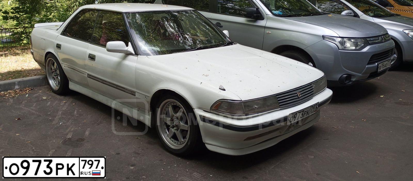 Фото автомобиля ТОЙОТА МАРК 2, 1988 — госномер О973РК797