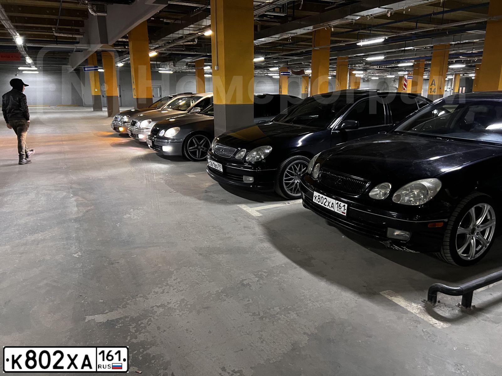 Фото автомобиля LEXUS GS, 2000 — госномер А061ЕО161. Цвет: ЧЕРНЫЙ