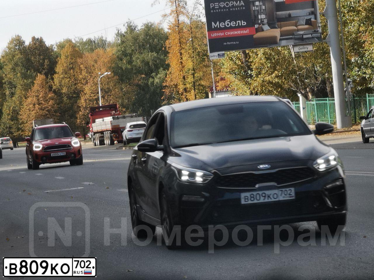 Фото автомобиля KIA CERATO, 2021 — госномер К057МВ702. Цвет: ЧЕРНЫЙ